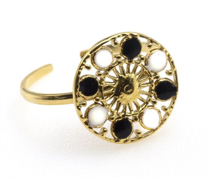 Bague-acier-ajustable-doré-fleur-ronde-noir-blanc