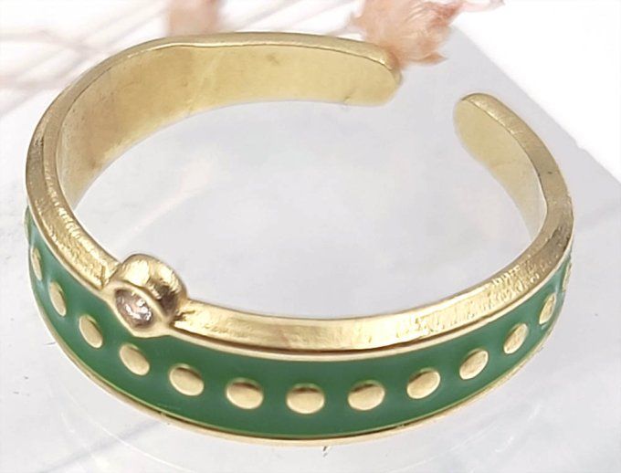 Bague-acier-ajustable-dore-emaille-anneau-vert-strass