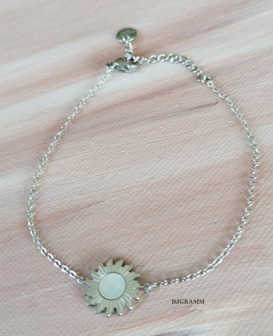 Bracelet-acier-argente-bijoux-soleil-rayons-nacre