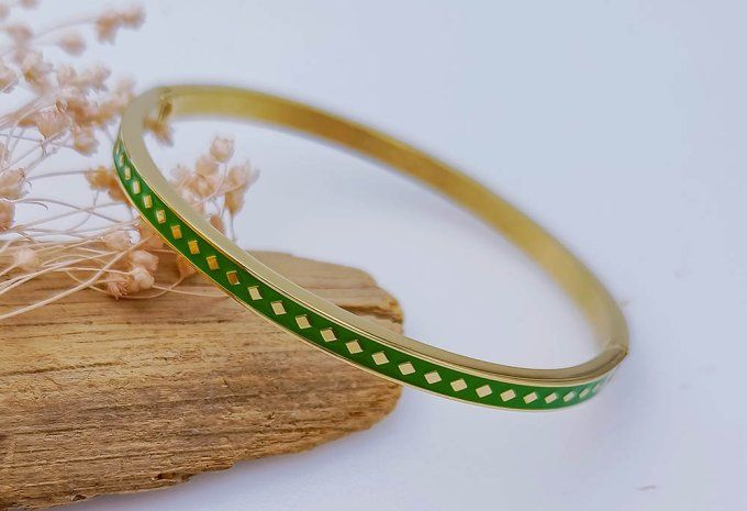bracelet-jonc-manchette-georgette-acier-ferme-colore-emaille-vert-clair