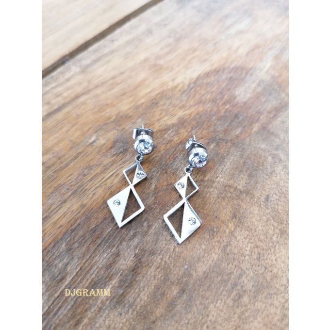 boucles-oreille-acier-strass-geometrique