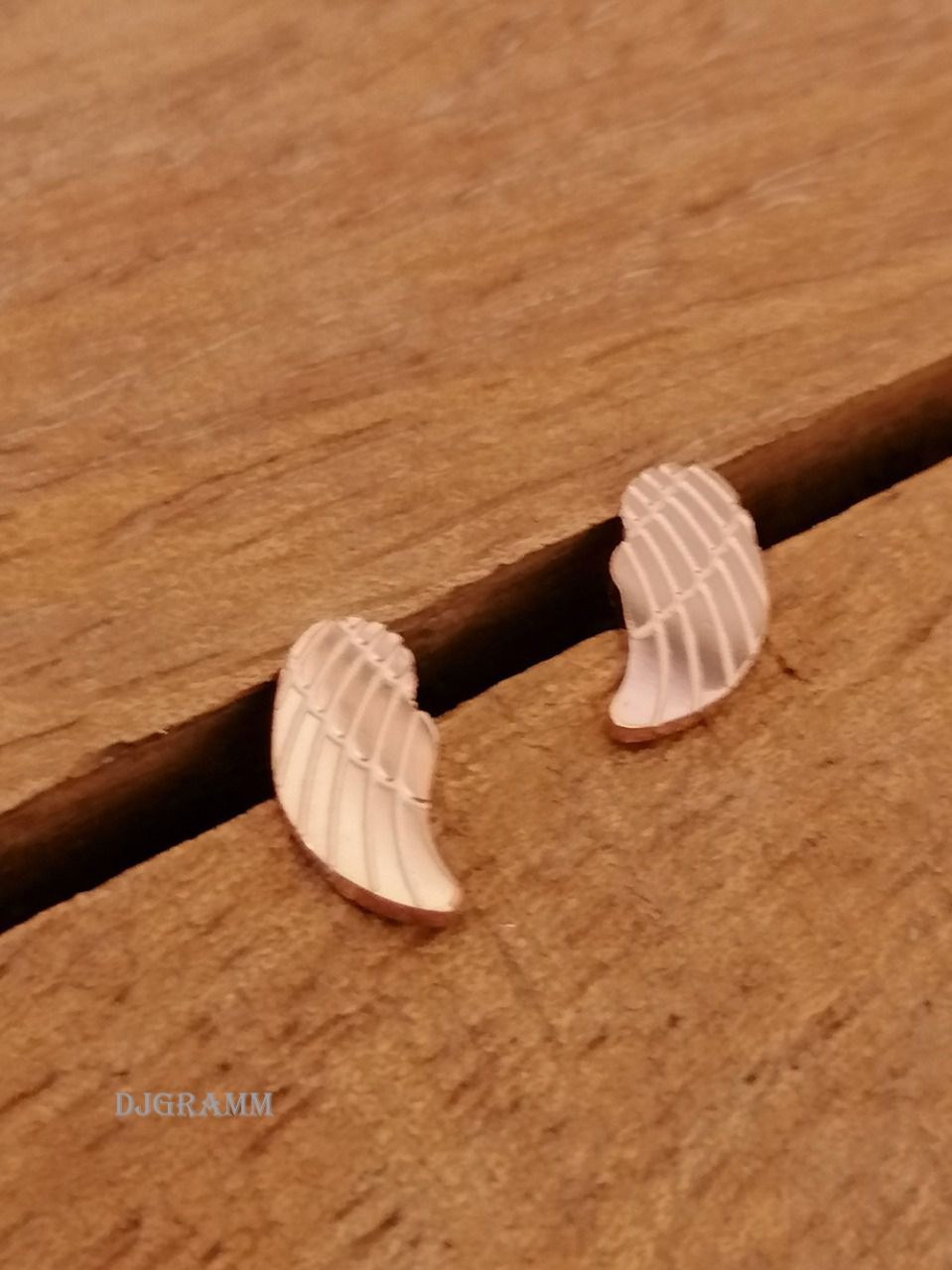 Boucles d'oreilles en acier inoxydable puce ailes d'anges