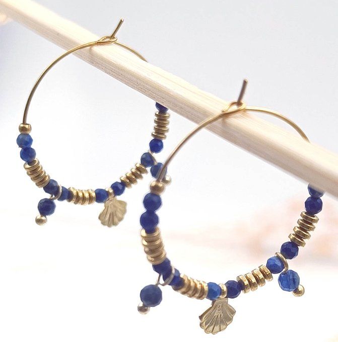 Boucles-oreilles-acier-pendantes-dore-creole-pierre-naturelle-lapis-lazuli