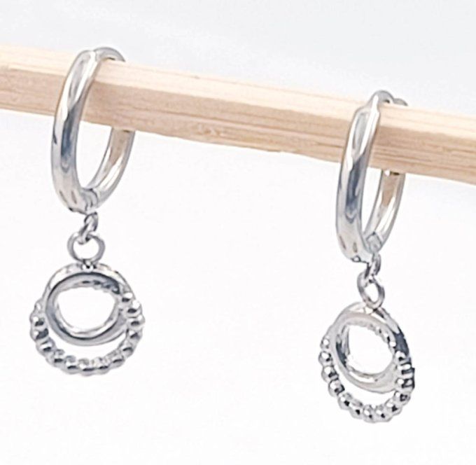 boucles-oreilles-acier-mini-creole-argent-anneaux-entrelaces