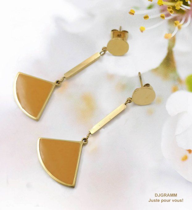 Boucles-oreilles-acier-puce-email-jaune-moutarde