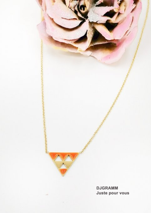 COLLIER-acier-triangle-orange