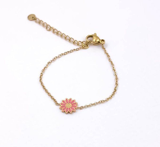 bracelet-ajustable-fin-acier-enfant-fille-dore-medaille-fleur-marguerite-dore-rose