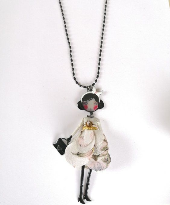 collier-sautoir-lol-poupee-blanc